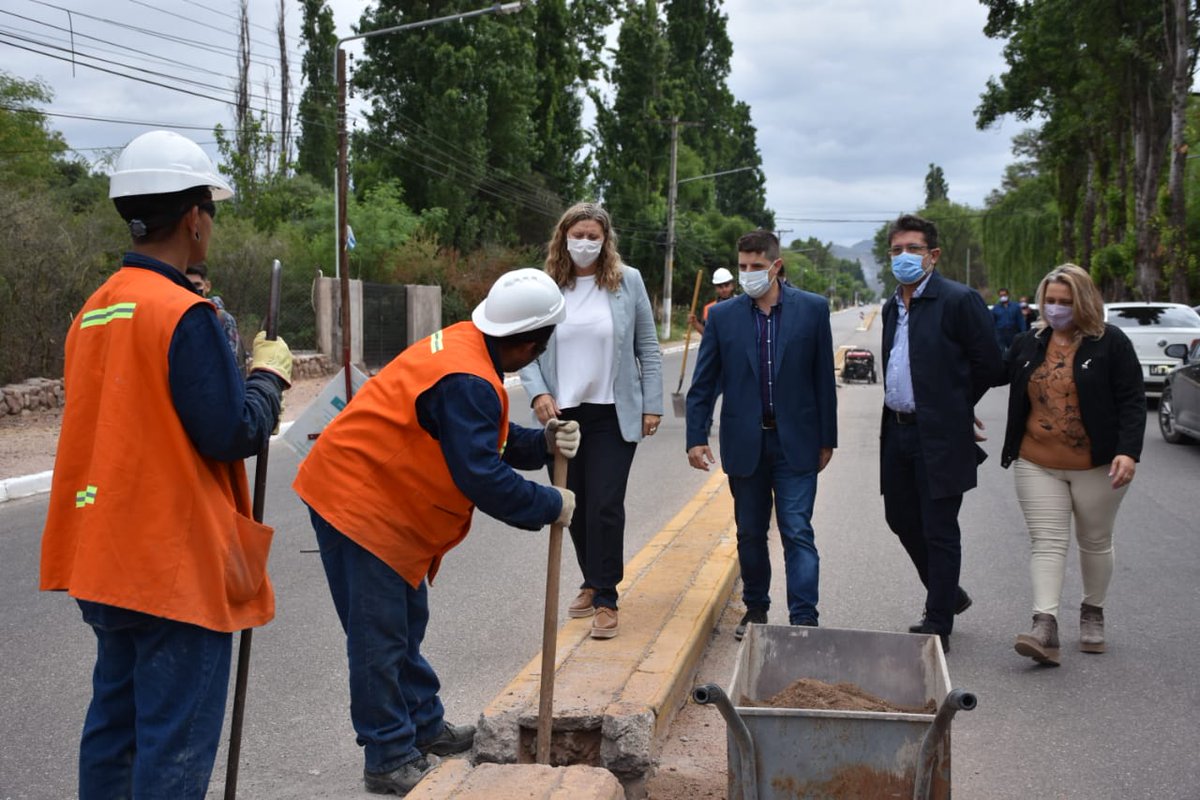 rickiherrera's tweet photo. Celebramos el municipio activo y trabajando en equipo con el @GobDeLaRioja para lograr políticas públicas que lleguen y beneficien a las y los habitantes del Sanagasta https://t.co/EA9tfbYI36