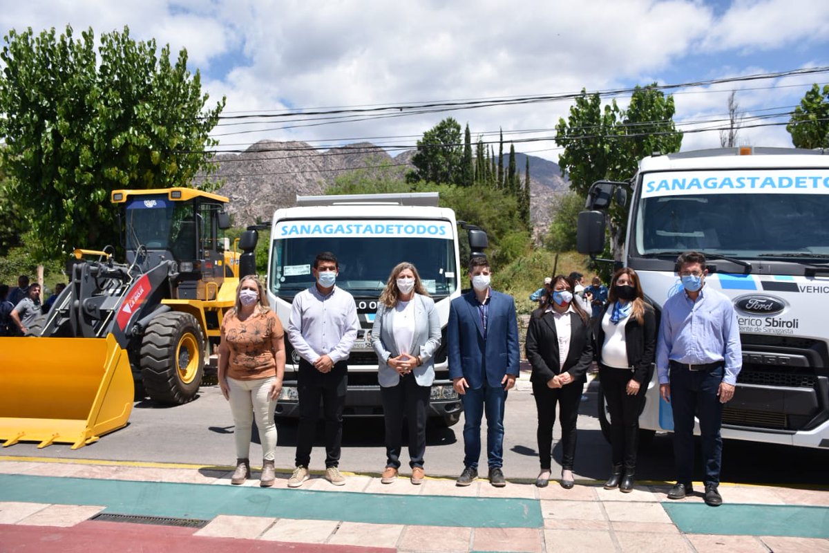 rickiherrera's tweet photo. Celebramos el municipio activo y trabajando en equipo con el @GobDeLaRioja para lograr políticas públicas que lleguen y beneficien a las y los habitantes del Sanagasta https://t.co/EA9tfbYI36