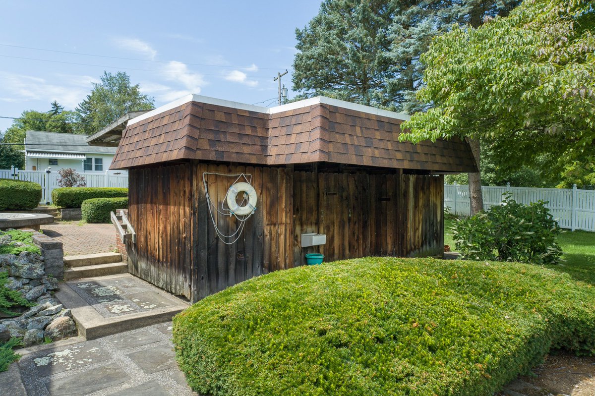 Daniel Chote tweet media