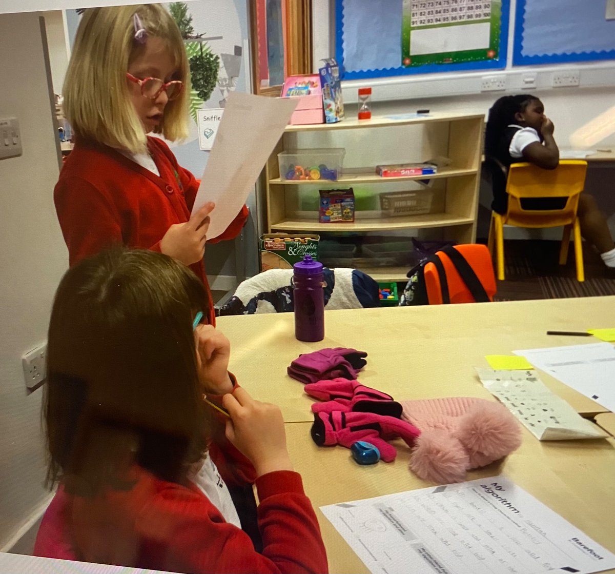SchoolHillside1's tweet photo. Today, #P3Dhillside had a go at following, and then creating their own instructions for a crazy creature!
πΉπΏπΊ
@BarefootComp @EducationScot #Algorithm #barefootcomputing https://t.co/jWdSO9ovt9