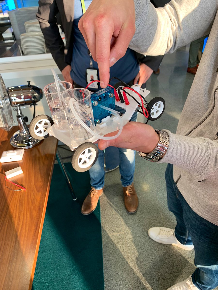 waltertogo's tweet photo. Very exciting day at Neste’s Innovation Fair today! 👏🏼💡♻️  #innovation #nestelife #sustainability https://t.co/sVFA9sAsLZ