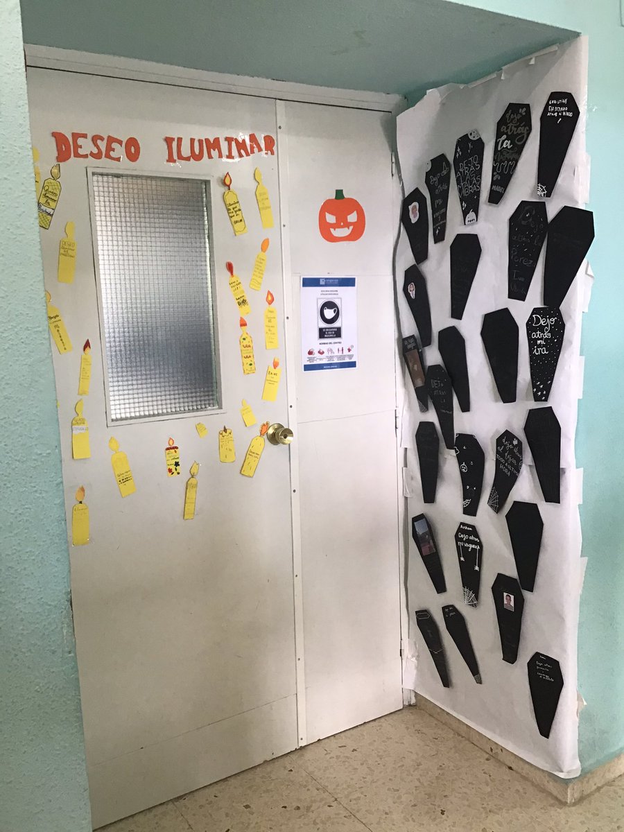 BerlangaKa101's tweet photo. Ya tenemos el curso ganador del concurso HALLOWEEN DOORS. ENHORABUENA a 2ESOC y a su “THE BLACK CAT” dentro de “THE HORROR LIBRARY”. Aprovechamos para dar a tod@s los participantes nuestra más sincera enhorabuena. https://t.co/5dI9XS2w7b @IESBerlanga1 @sepiegob #Berlangaka101 https://t.co/eq5mHZuqEh