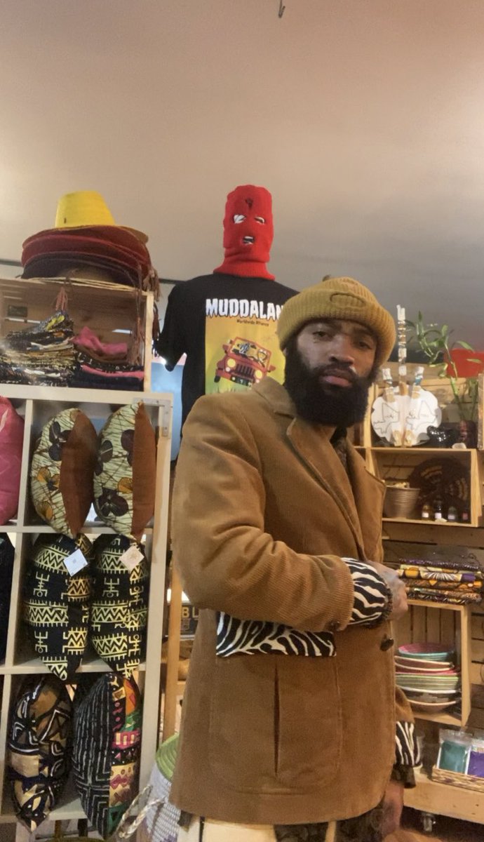 MuddalandAnt's tweet photo. I started the Muddaland sustainability project last week. I’ve been upcycling thrifted finds. These corduroy blazers are definitely my favorite pieces so far. https://t.co/991zxpxt2n