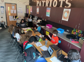mil_fertitta's tweet photo. Students took a journey to the past this week as they explored digital resources and printed images via a Gallery Walk from the @NationalHolocaustMuseum https://t.co/49tqaPz1Yi