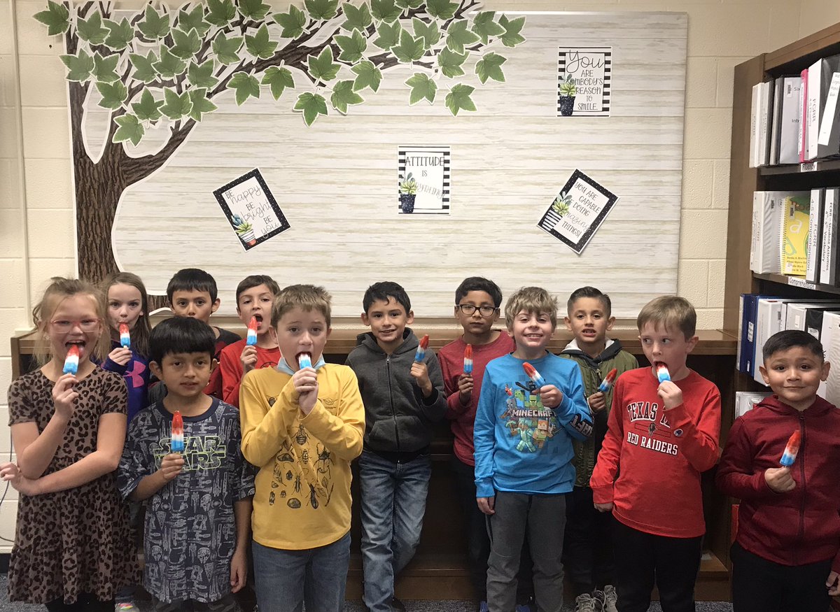 Bomb Pops for dessert!  These readers are “The Bomb!” #WeR210