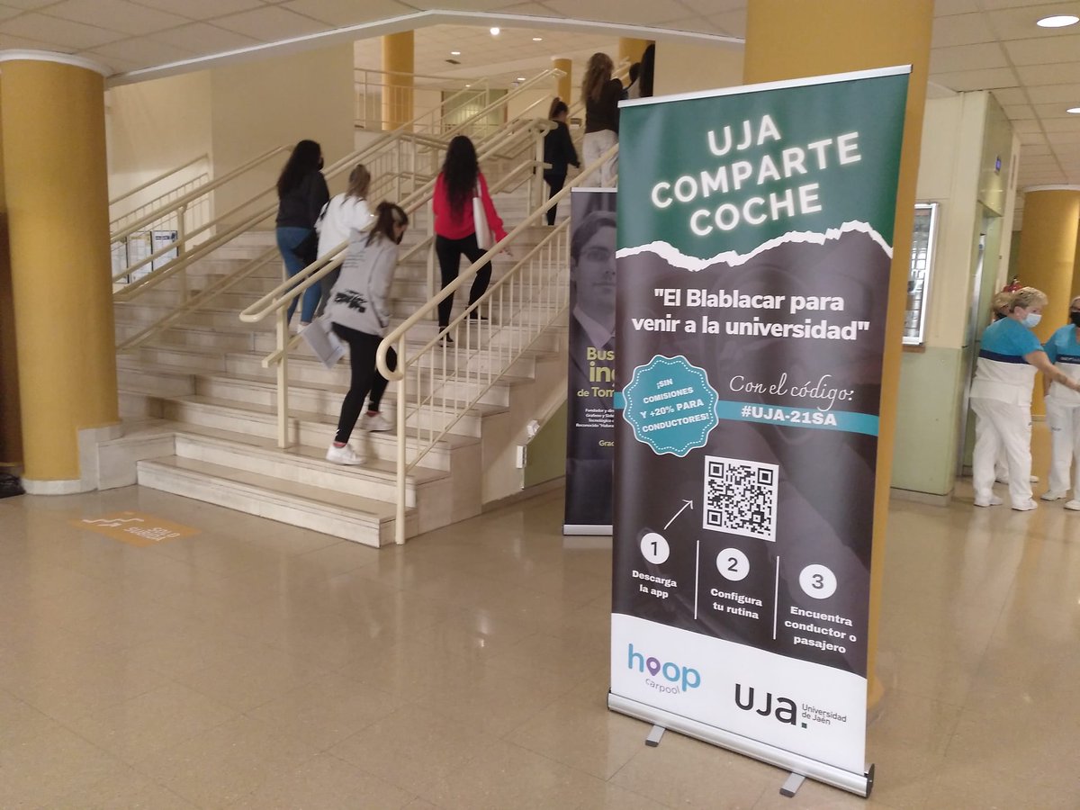 ujaen's tweet photo. 📢El equipo de @Hoop_Carpool ha visitado hoy la @ujaen para explicar 🗣 a la comunidad universitaria el funcionamiento de la App 'UJA Comparte 🚗coche'
➡Se trata de una acción en colaboración con @UjaResponsable
ℹ👉https://t.co/ThkvDhwdzZ #UJAResponsable #UJASostenible https://t.co/k0HwCypNBR