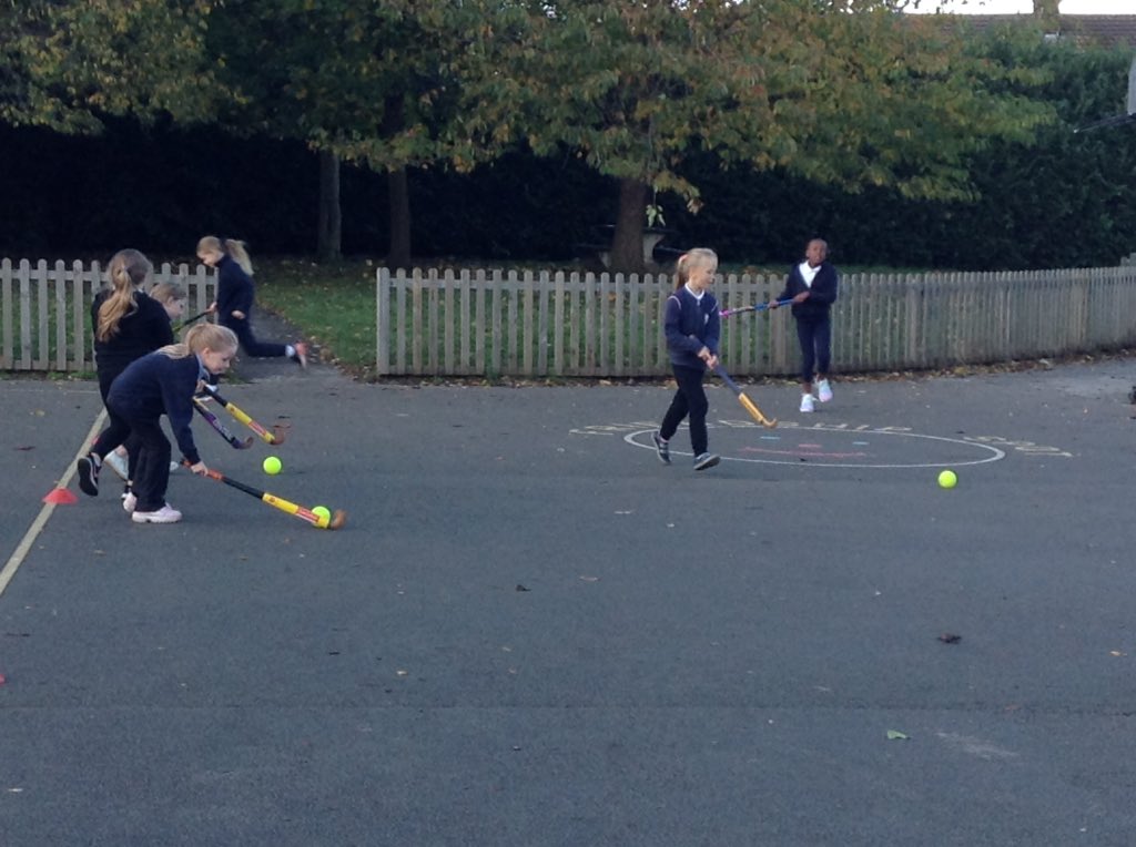 StBernardsep's tweet photo. Team 3 had their first hockey session. Great to see their determination as they dribbled the ball. #stbisactive https://t.co/K0iPl7EuLu