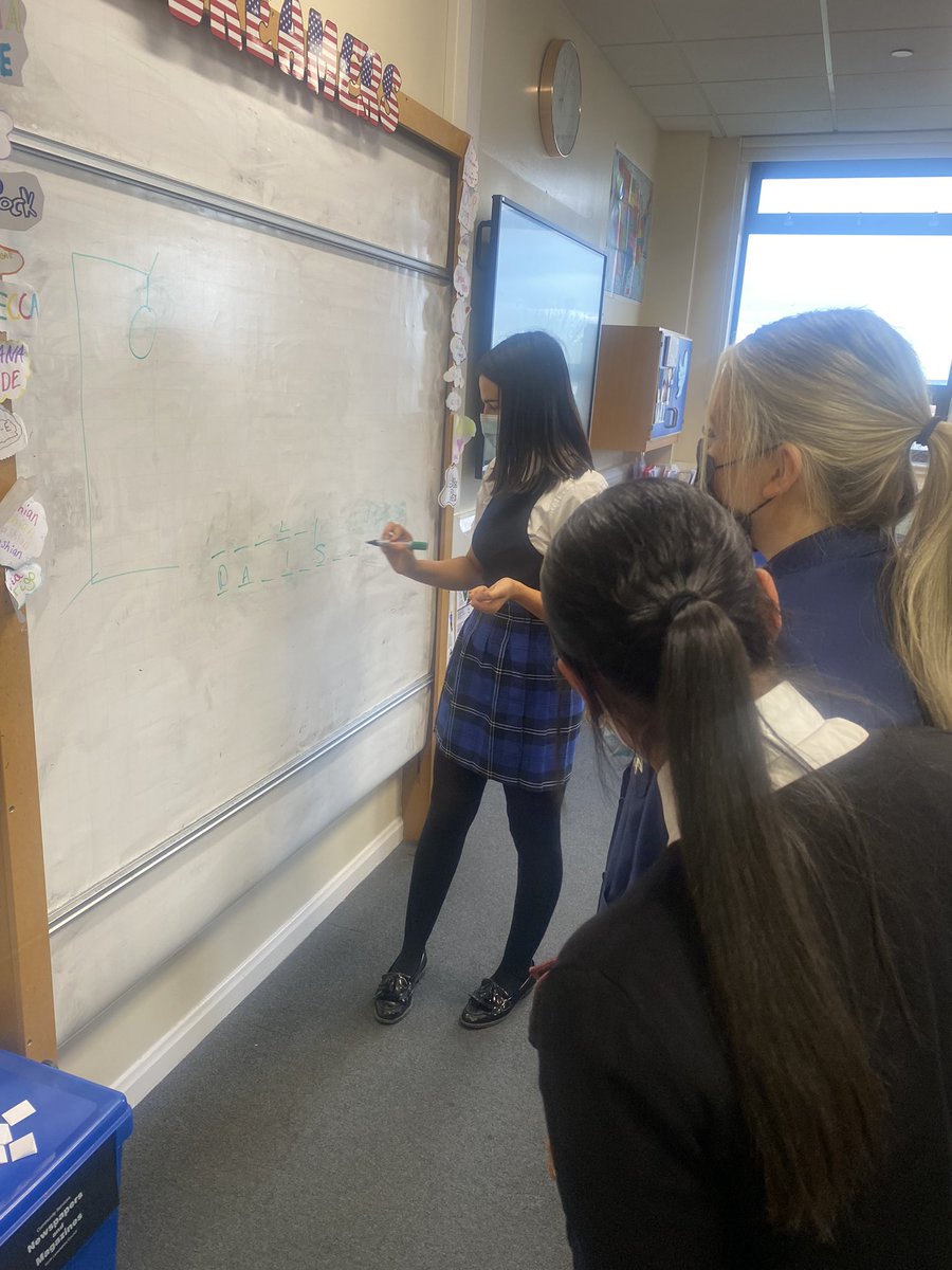 social_sahs's tweet photo. Higher History Hangman with the team today in preparation for end of British Unit test. #higherhistory #actuvelearning #studyskills https://t.co/b2v61e3Uzx