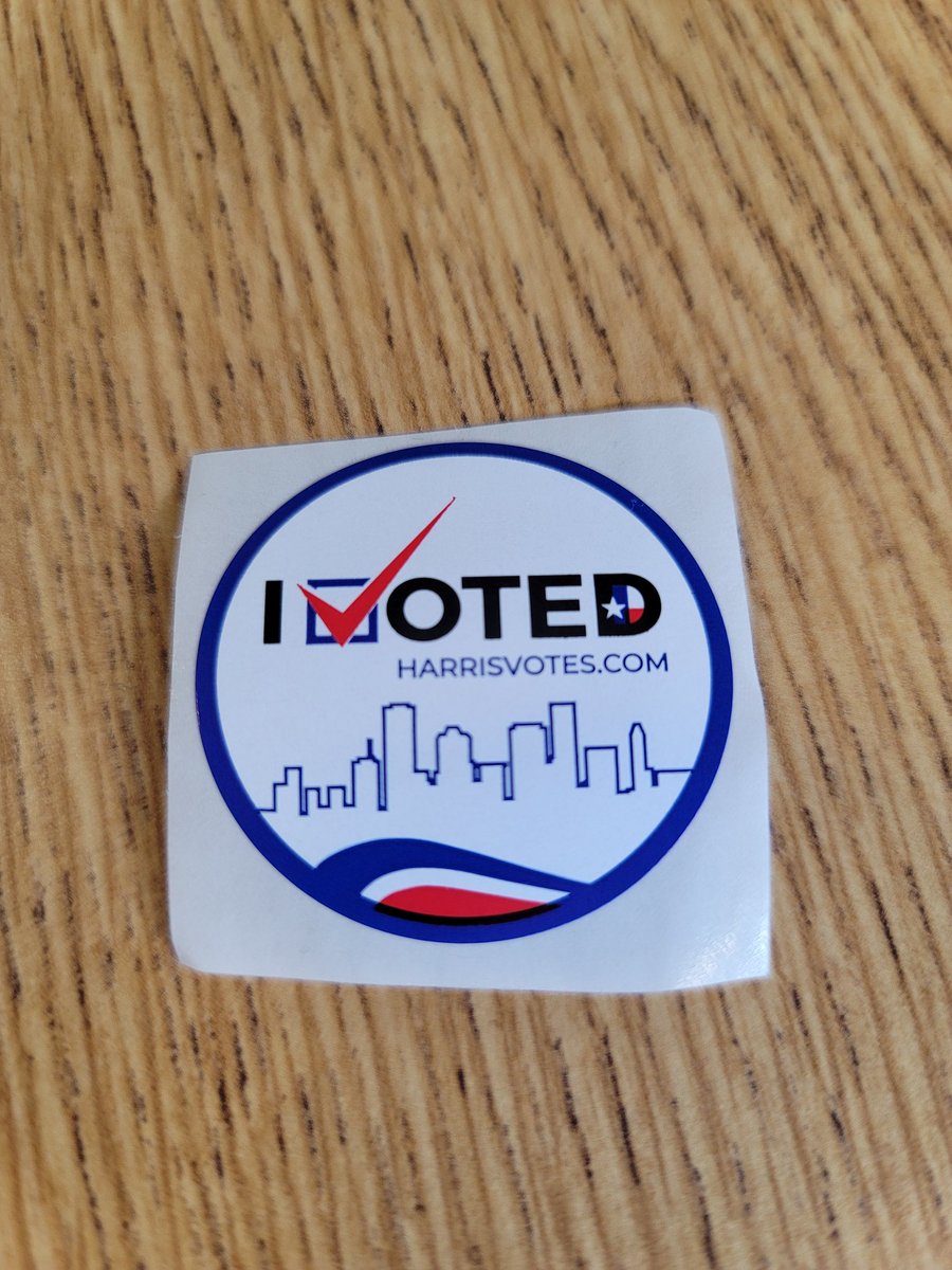 TheissLibrary's tweet image. Voting is a right that all citizens should exercise. It&apos;s VITALLY important to our democracy. #KleinVotes