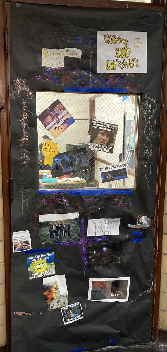 pvdprep's tweet photo. Our 6th grade door decoration contest! @tobyshepherd @ARiquetti @sheehanconorm @DanMcGowan https://t.co/YvXVsqnkrZ