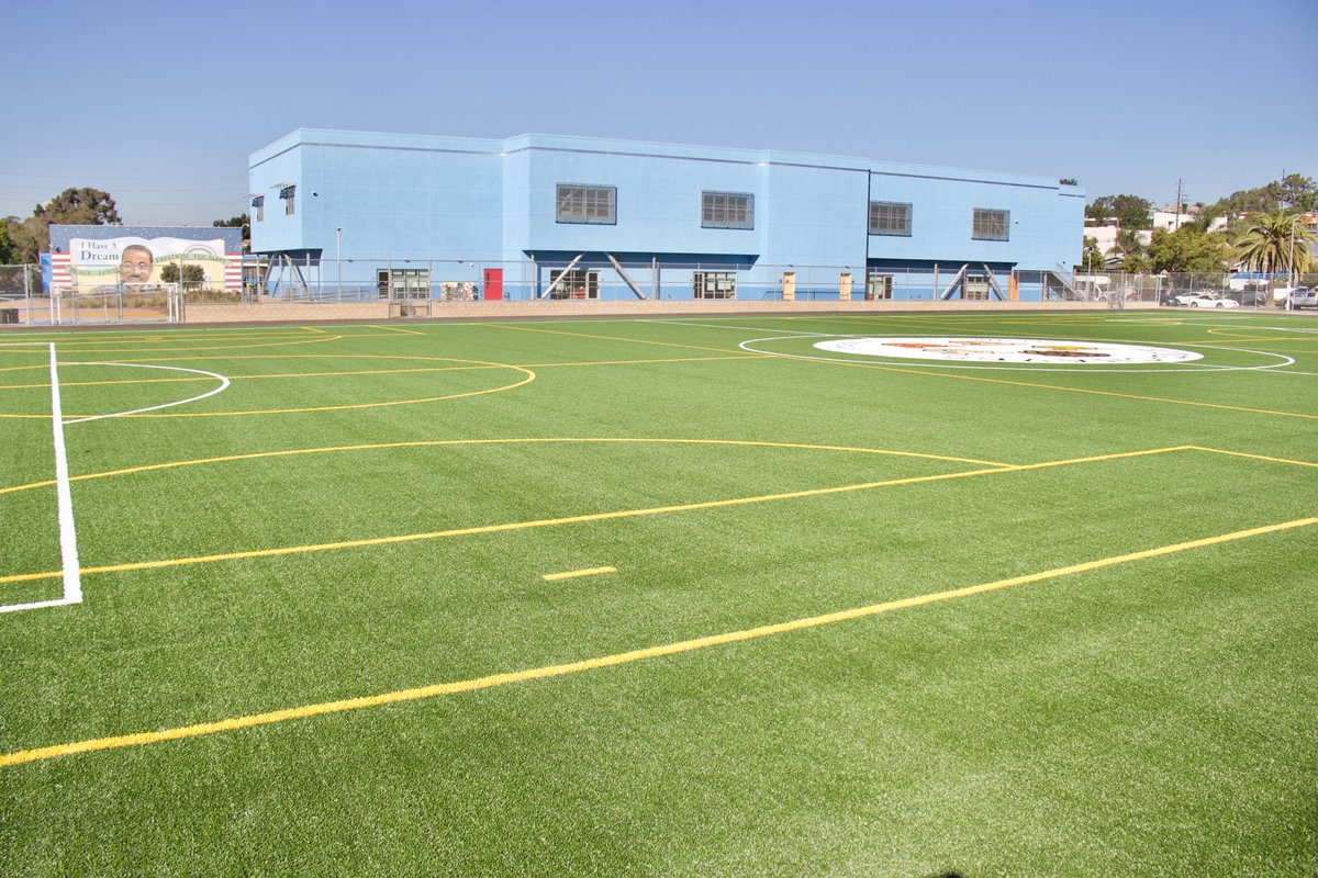 sdneighborhood's tweet photo. The grass really is greener at King-Chavez Primary and Arts &amp; Athletics Academies! The new turf soccer field, which all King-Chavez schools will have access to, is set to officially open this month. #ThePrideOfSanDiego #KCNS https://t.co/WGW6TZe9Yj