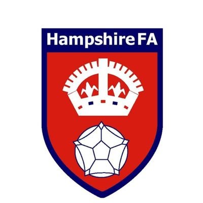 Pompey_Football's tweet photo. ⚽️ Results/Tables ⚽️
@LeagueHants #Review
Sat's #BigGame ended @MONEYFIELDSFC Res 3-3 #DenmeadFC .. next @fleetlandsfc_ (h) 3rd Nov
@FcHarvest relaxed at @FrontLawnHFA in a 12-0 win 👏
@FCMeonMilton were #ppd
@PaulsgroveFC return Sat in @HFA_CountyCups #Trophy #withAll 👍 https://t.co/OGtHp3cukX