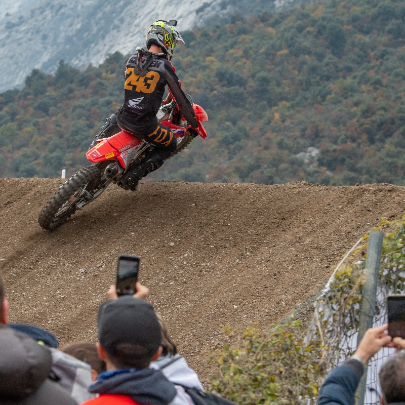 TalonEng's tweet photo. A seventh race win for Tim Gajser moved the @HondaProRacing rider to within one point of the MXGP championship lead.

#SupportedByTalon #JoinTheWinningTeam #MXGP #MXGPGarda
