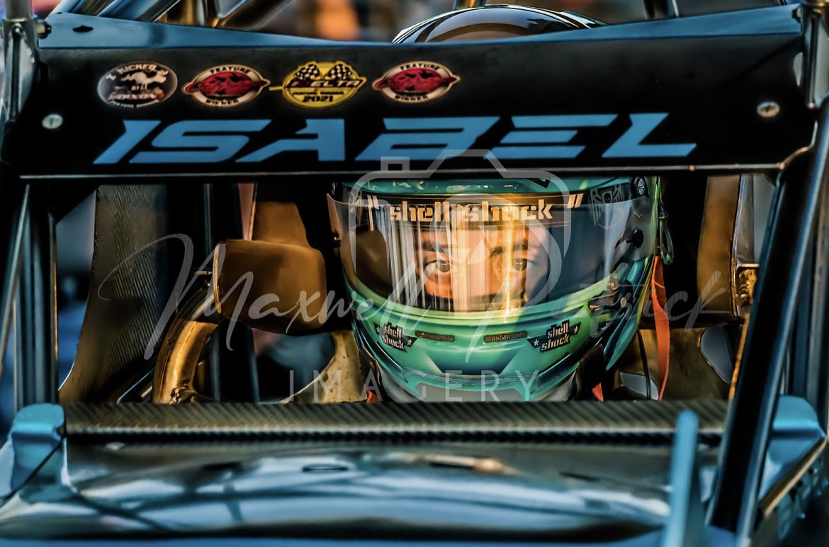 IsabelBarnes30's tweet photo. I can’t thank everyone enough for supporting me through my last 3/4 restricted year! Thank you Bob and Tiffanie Panella for making my childhood so great and giving me the opportunity to run on a great track every time! Turkey bowl was great and can’t wait to come back in super600 https://t.co/Ueo7JaMTsC