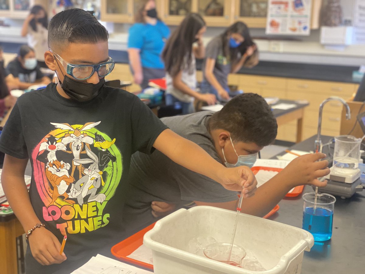 Our scientists hard at work. Another successful lab day in our science classes. 🧪 🧬