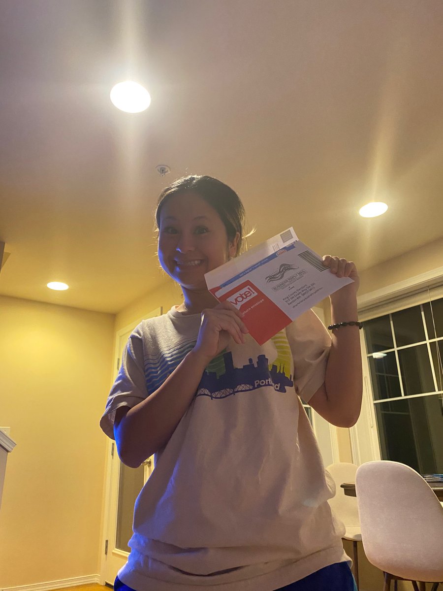 My roommate just got her citizenship a few months ago and voted for the first time last night!! And obvi for <a href="/Nikkita4Nine/">Nikkita4Nine</a> &amp; <a href="/ntkallday/">NTK</a> 

❤️❤️❤️ so wholesome ❤️❤️❤️