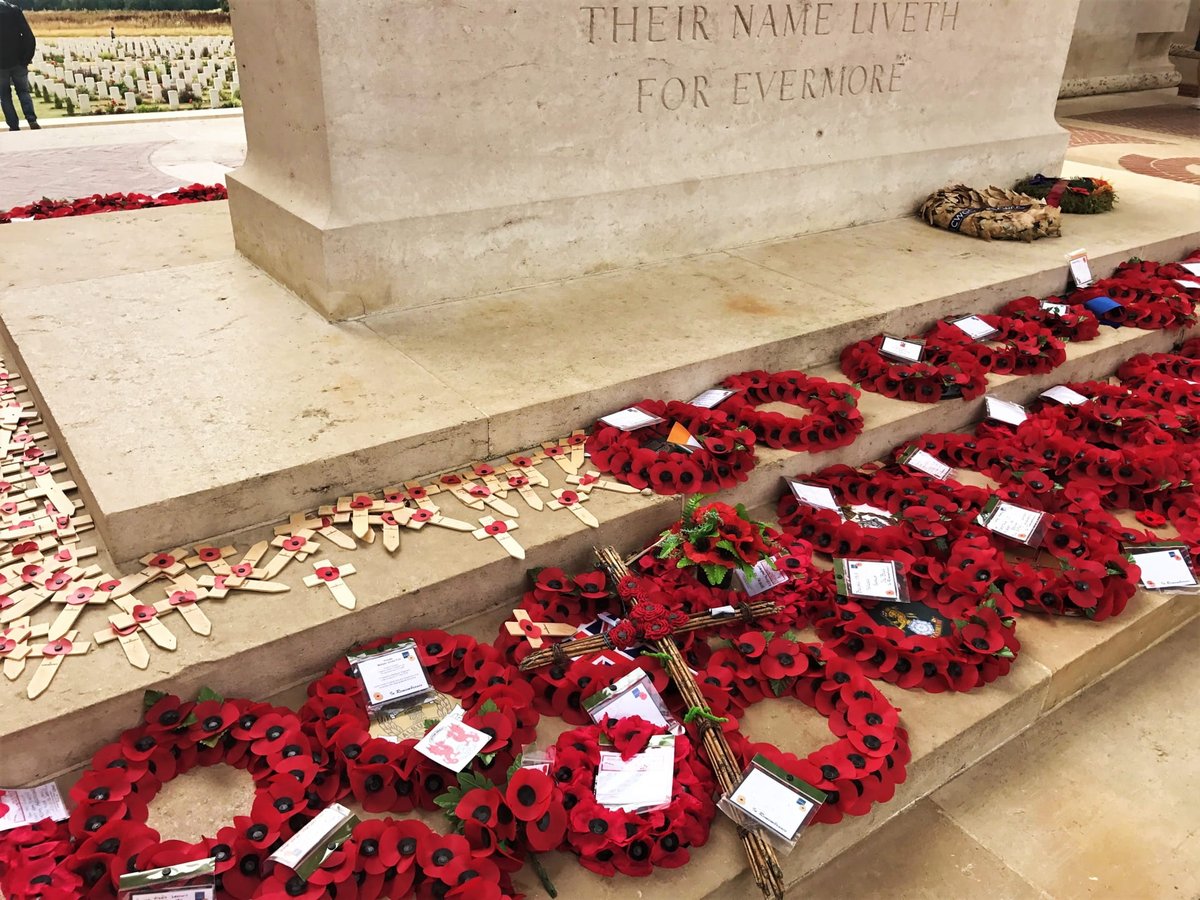 Learn how to make your #RemembranceDay teaching meaningful and memorable -- <a href="/sfueducation/">SFU Faculty of Education</a> alum Jasmin Ring shares her research on Remembrance in the Classroom: Creating Imaginative Experiences &amp; Emotional Connections
Includes an amazing RESOURCE DOCUMENT!
educationthatinspires.ca/2021/11/02/mak…