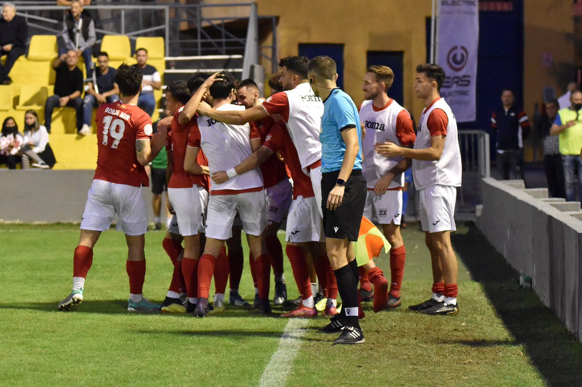 Coboass's tweet photo. F A M I L I A 🛡⚔️ https://t.co/zZ7yBGih7N