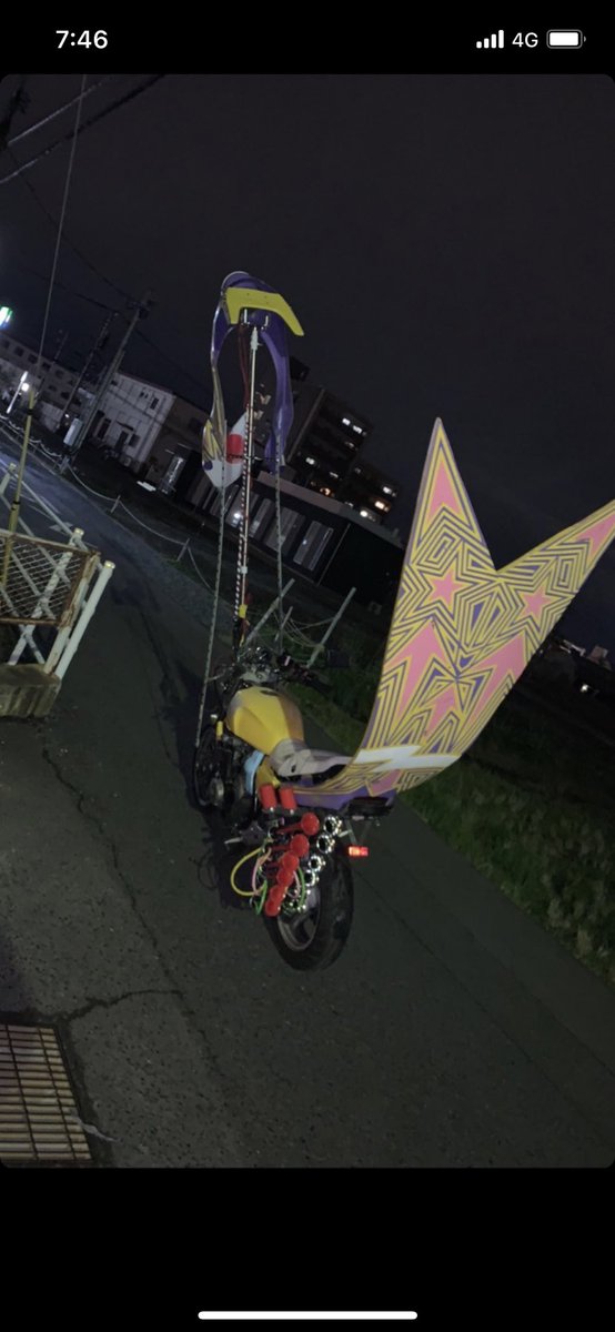 Haruchan_2002's tweet photo. すべてが思い出。。。
まだまだ現役〜
夜はベットも道路も暴走天使爆笑 https://t.co/wfJ8TsAC8S