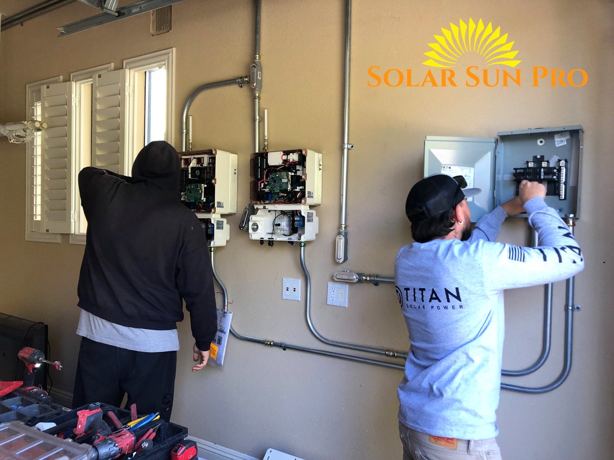solarsun_pro's tweet photo. Powering Up.

#solarsunpro #solar #solarpower #solarenergy #electric #renewable #sustainable #energiasolar #lasvegas #nevada #greenenergy #gosolar #powerup https://t.co/1gqcCRVPbP