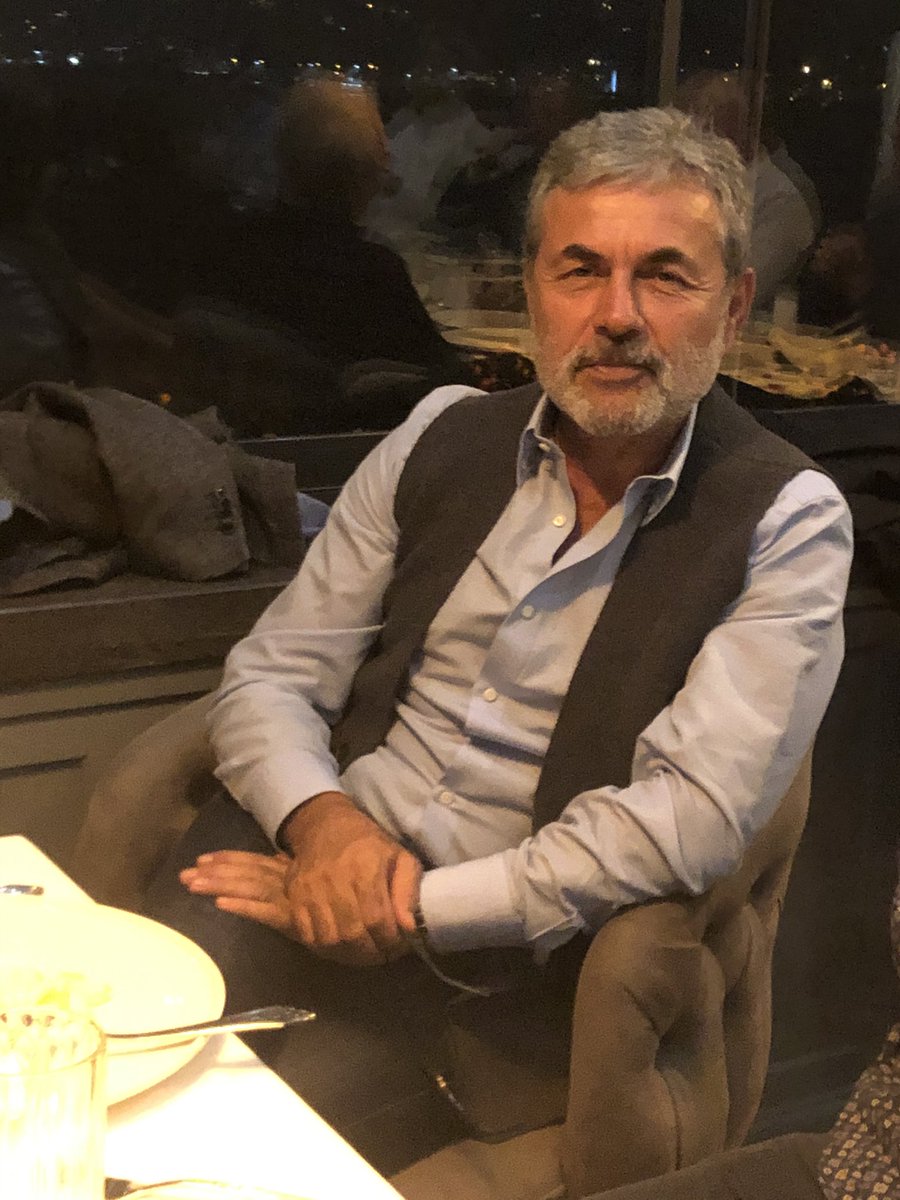 aytuncerkin1907's tweet photo. 3 Temmuz direnişinin lideri Aziz Yıldırım’ın doğum günündeyiz... Aykut Kocaman hocamız da burada... https://t.co/txuJpYpgkY