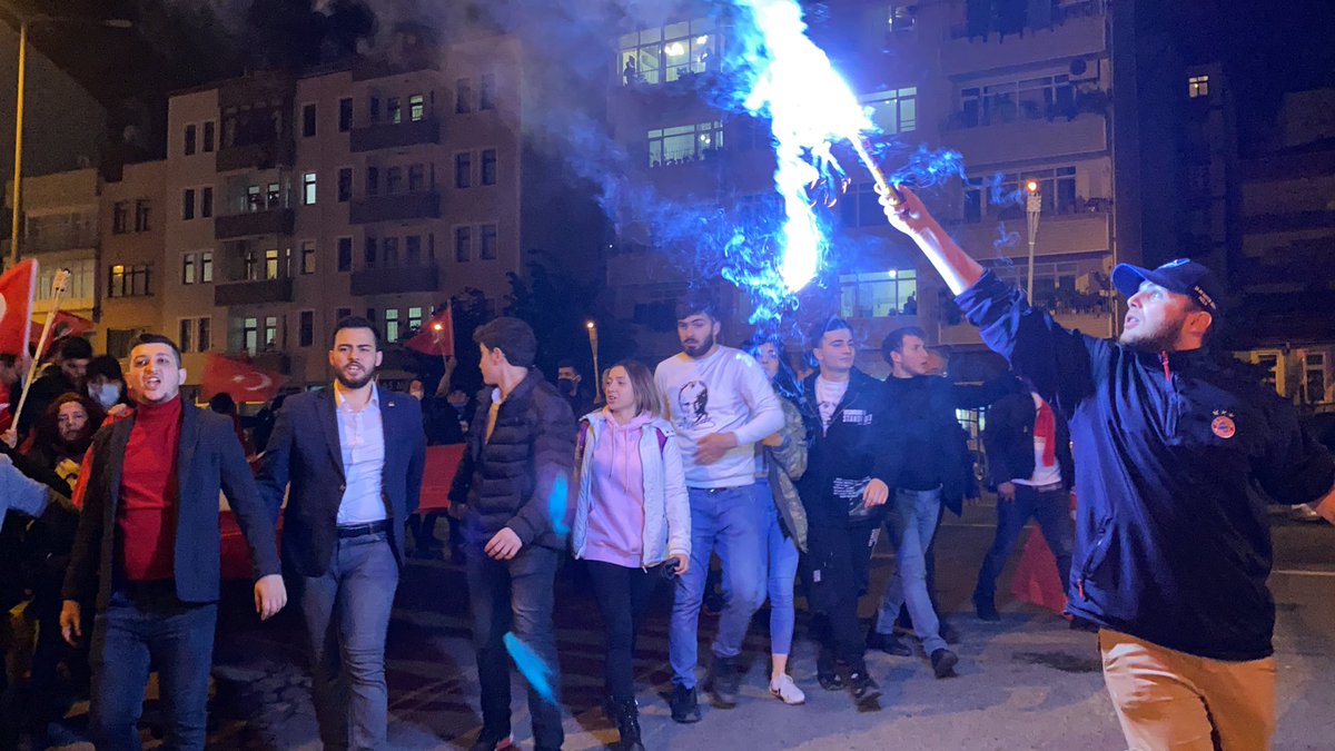 yeniparti61's tweet photo. Akçaabat’ta Cumhuriyet yürüyüşü 🇹🇷 https://t.co/VluSsDNQxW