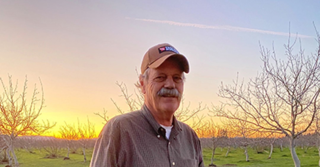 solanolandtrust's tweet photo. We are thrilled to announce our partnership with Ken and Cherie Schroeder to permanently conserve their organic walnut and almond orchard in Dixon. Schroeder Farm has been in the family since 1865. A huge thanks to @CalConservation for their support!
https://t.co/Qqp46qnv9s https://t.co/qZALjTDFaC