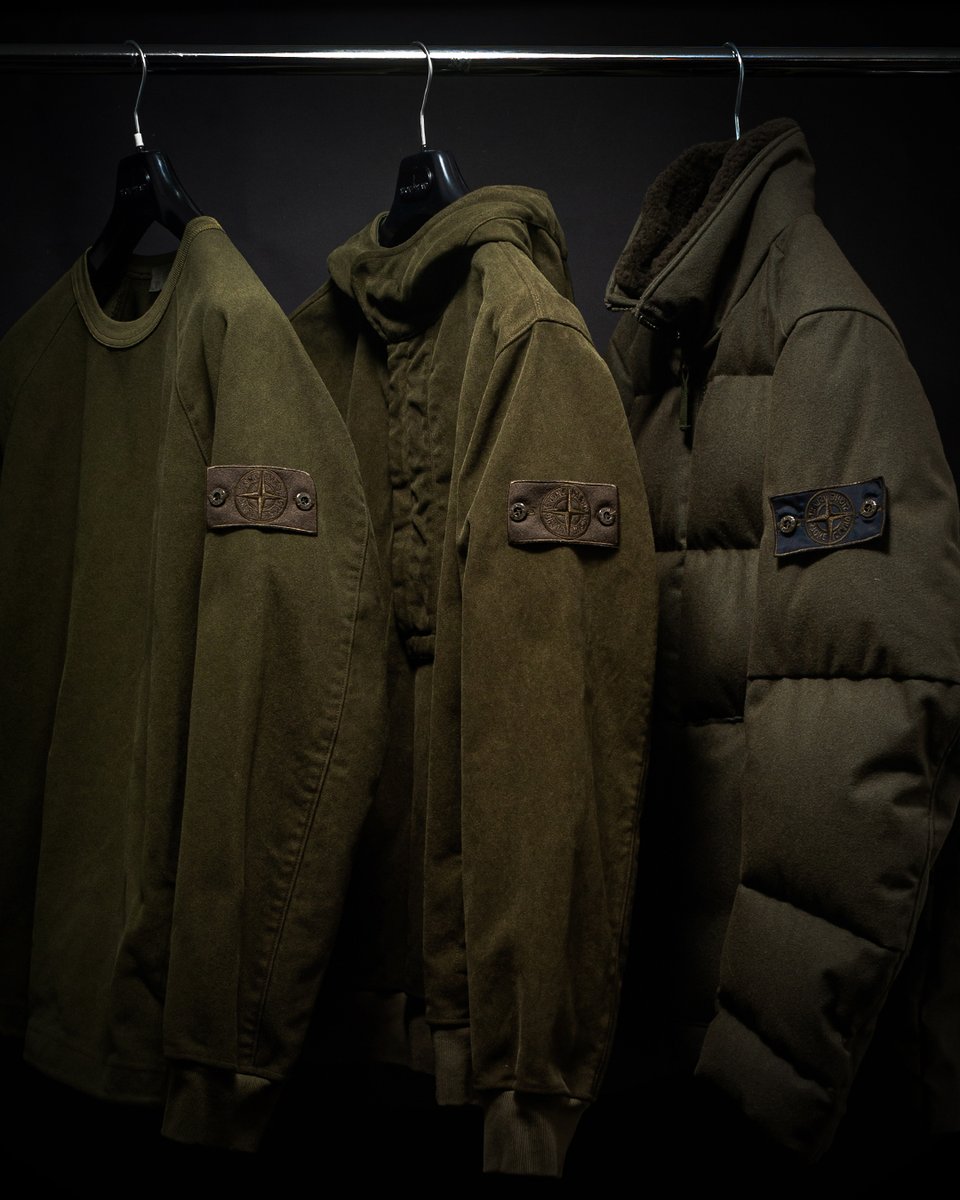 zoofashions's tweet photo. Perfect for trans-seasonal outfit styles, military green is a colour staple that never seems to go out of fashion.
#stoneisland #stoneislandcompass #stoneislandcompassbadge #highfashion #luxurious #luxury #fashion #style #styleformen #menswear #mensfashion #london #zoofashions https://t.co/bZGF5d7MvG