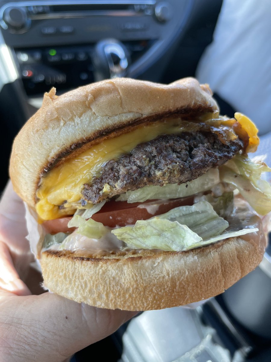 t_five_osu's tweet photo. The king of fast food burgers…it’s not close you Whataburger honks. #TeamInNOut https://t.co/7VyHvzB1iK