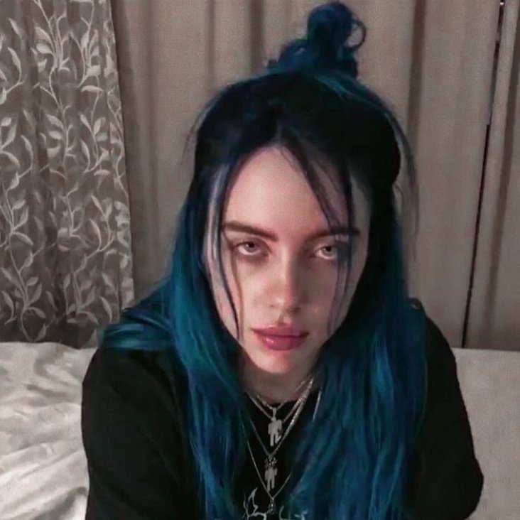 Uživatel 💭 na Twitteru: „billie eilish blue hair. https://t.co/EbJLBKutuc“  / Twitter