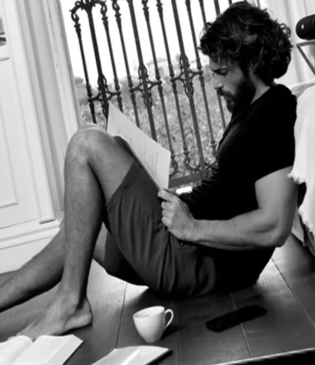 FiloColace's tweet photo. Ti vogliamo bene Cancim ❤️

#CanYaman #CanYamanForChildren https://t.co/Y8rRk5E9g5