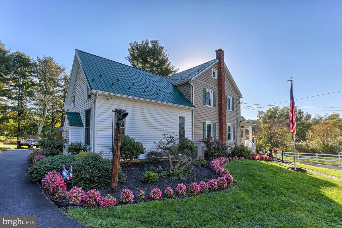 tracyliveinyork's tweet photo. Just Reduced!  $499,000.00, 3BR, 3BA, 875 GARRISTON, Lewisberry, PA 17339, Full Details https://t.co/GlA7yeg6Tp https://t.co/01zNn7DTcU