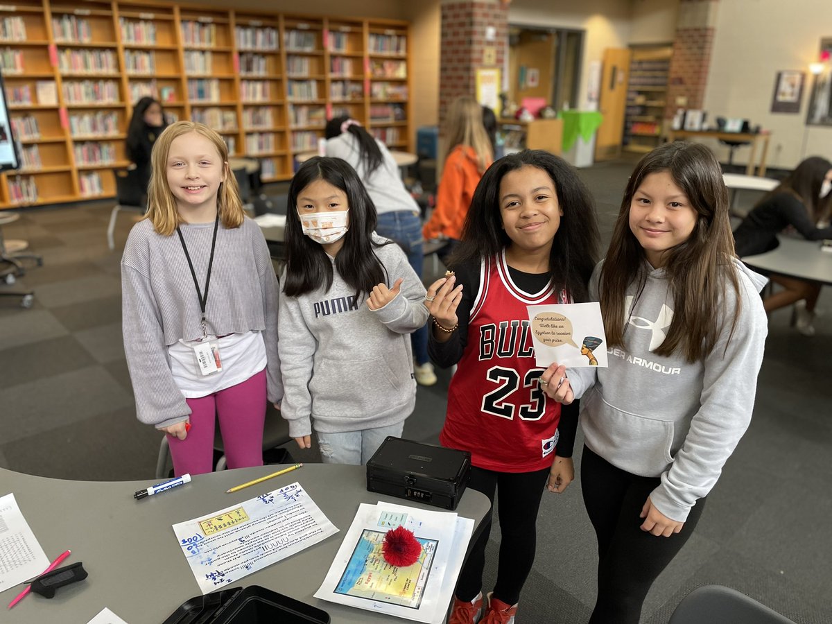 Library_ACMS's tweet image. My favorite part of doing a breakout is definitely the cheer when they make it! 6th grade has had quite the doozy today getting through Egypt!🐪🎉