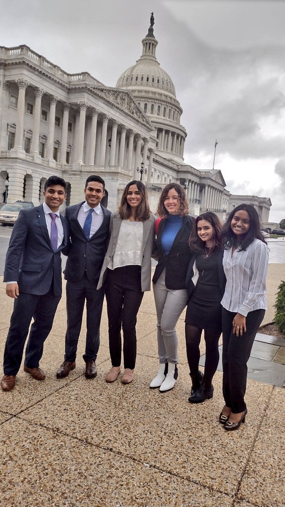 PabloReports's tweet photo. Spotted on Capitol Hill: Organizers with @ImproveTheDream in town to meet with lawmakers about green card reform. https://t.co/oYMMwXNQ0I