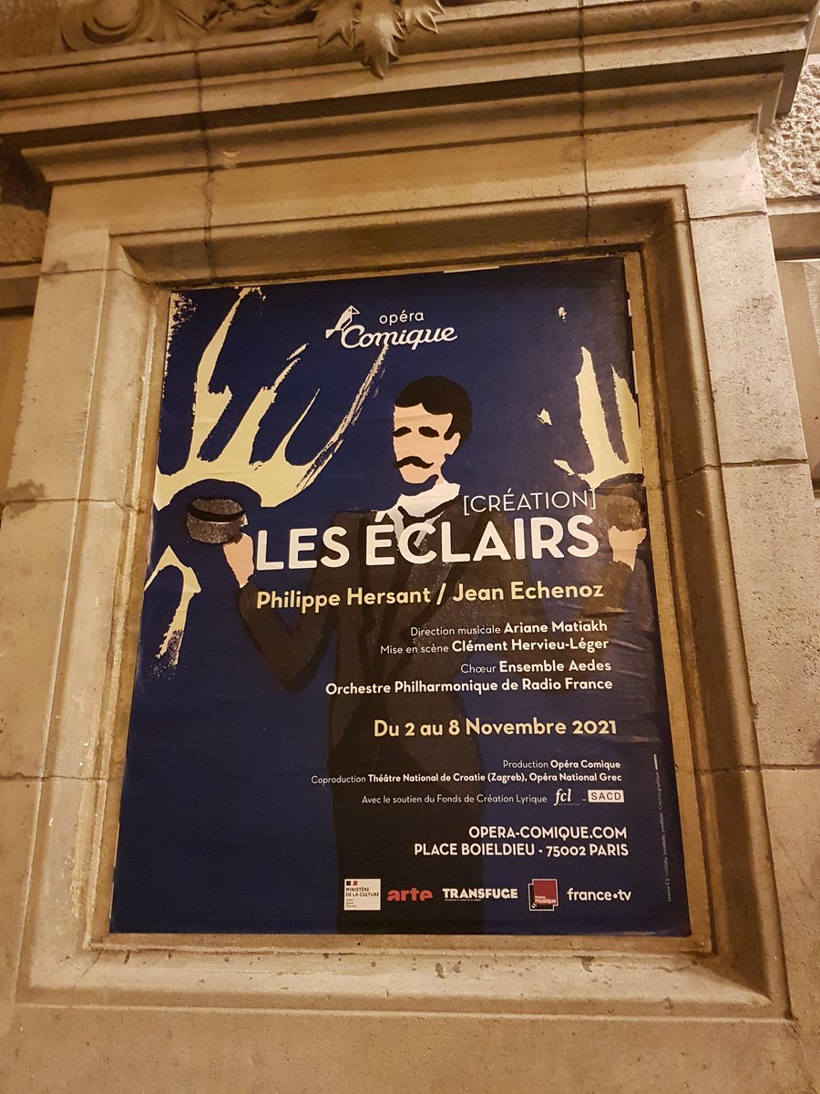 SophieBourdais's tweet photo. En route pour découvrir un opéra tout neuf 😊 @Opera_Comique #PhilippeHersant #JeanEchenoz https://t.co/fGdGSGXdDG