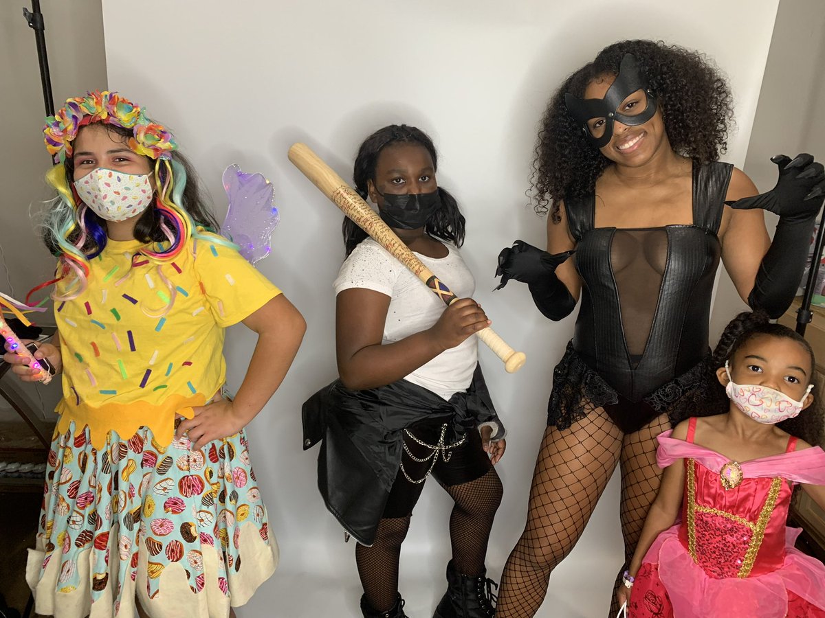 paradisedance_'s tweet photo. Happy Halloween #Islanders https://t.co/0EZl3qRhd9