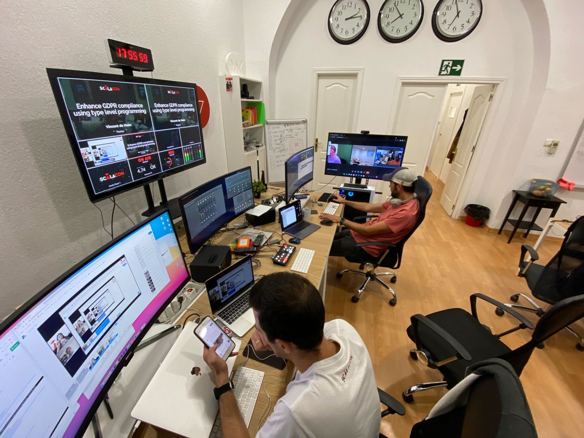 A sneak peek behind the scenes of <a href="/ScalaCon/">ScalaCon</a>.

📸 by <a href="/benjymontoya/">Benjy Montoya</a>