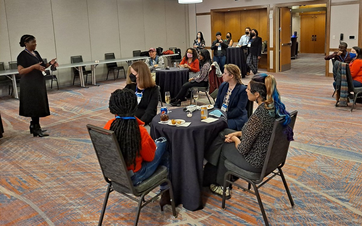 ClaimingSpace's tweet photo. @EntsocAmerica and I launched EntoMentos, a mentorship program for entomologists & entomology students of color. It was built upon the mentorship program created by #EntoPOC. We met in person for the first time, closed 2021, and started planning for 2022. #EntoDEI #EntSoc21 https://t.co/TLr5q7AV0H