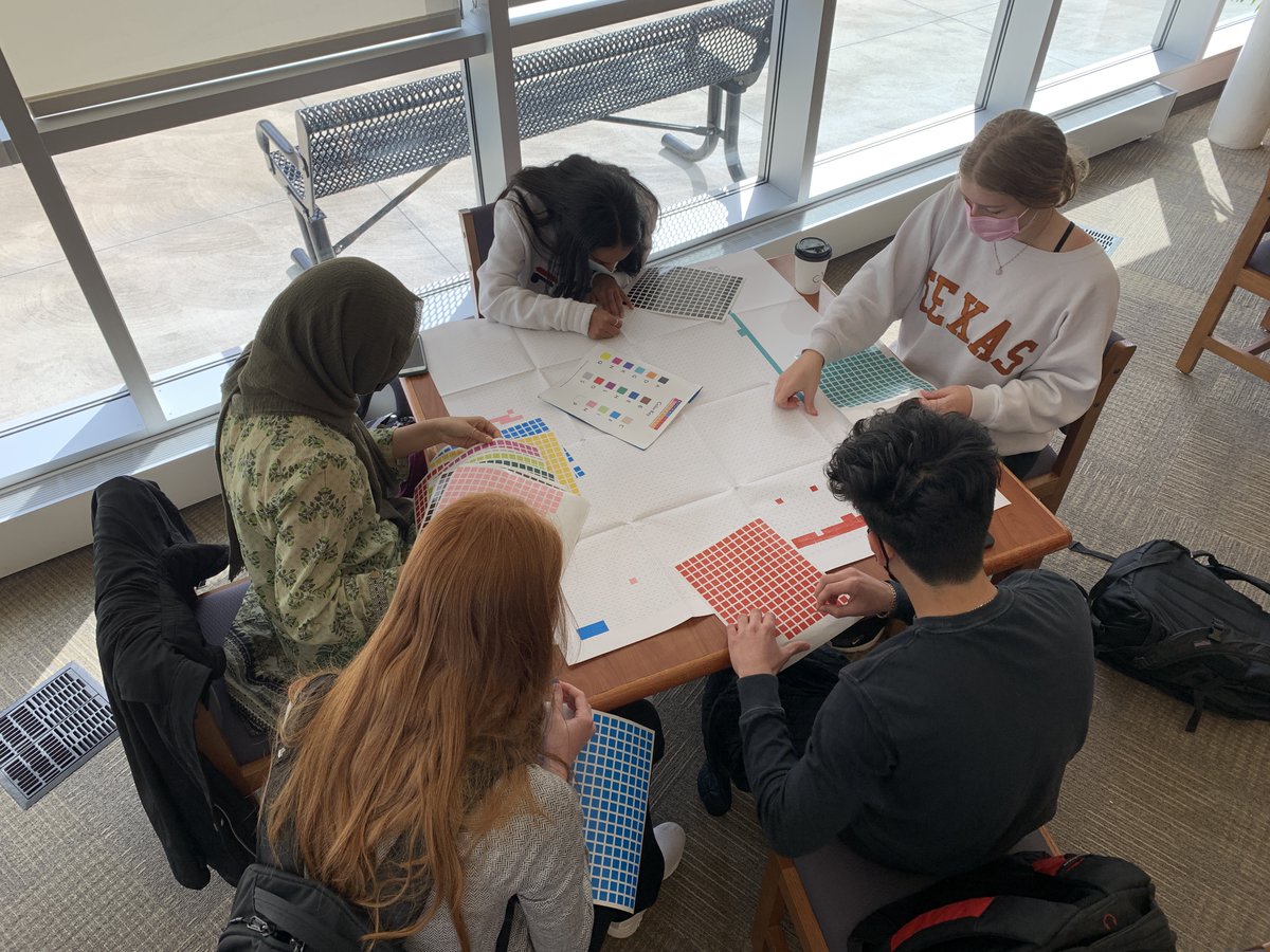 bvswlibrary's tweet photo. Did you know that seniors are stressssssssed?  Thanks to a generous grant, they are able to spend a few minutes decompressing in the library.  We are way more than books and research ❤️ #takingcareofkids #studentwellbeing #bvef https://t.co/B82twDRGgd