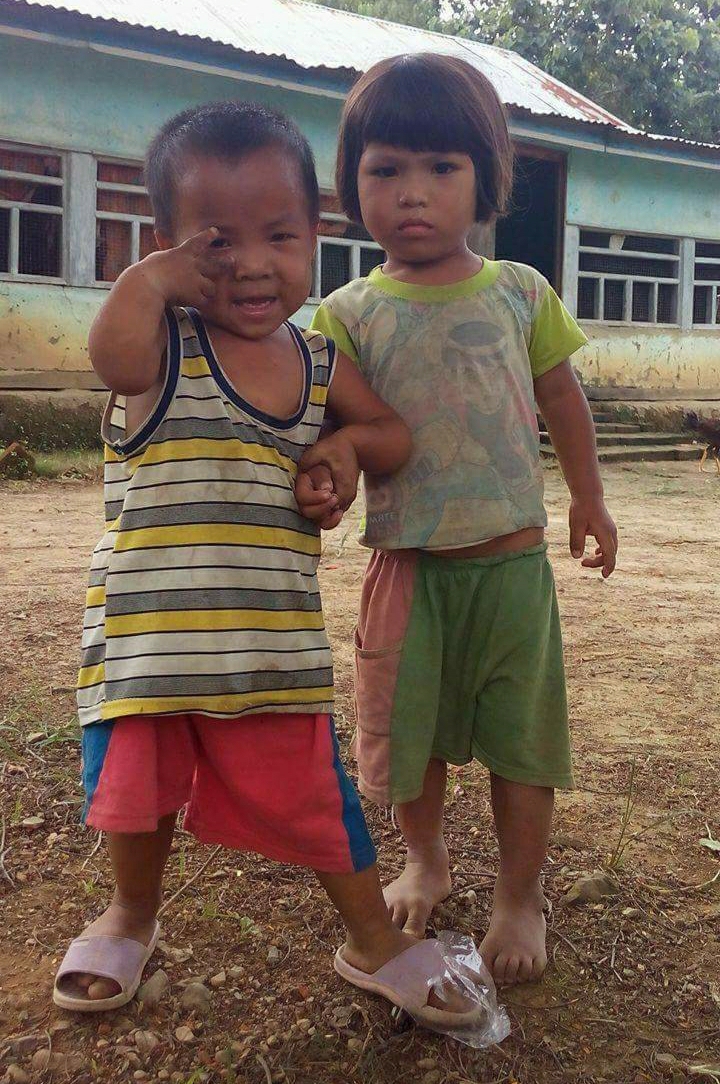 pahiirm's tweet photo. 100,000 Killed Seeing The Abuse
IT IS HARD TO SMILE 
I KNOW THEIR FACES 
@pahiirm i love seeing children smile
my mission to bring fun joy and #freeCare #fuNJOY to kids of all ages!
#TimeForCare #Yemen #NEIndia #Kashmir #Afghanistan Peace Hope #hiiPa https://t.co/ZqC1i5Zzsv
