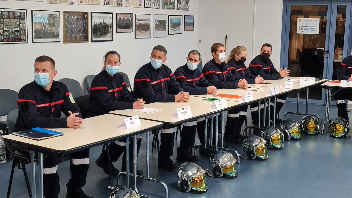 sdis_06's tweet photo. Ouverture ce matin de la formation initiale pour les 22 nouvelles recrues du SDIS (+1 formation d'intégration). C'est parti pour 59 jours de formation pour les 3 femmes et 19 hommes qui composent cette promotion 2021.
📸C. SARTOR / SDIS06
#NousSommesPompiers06 https://t.co/rbYOFQToQD