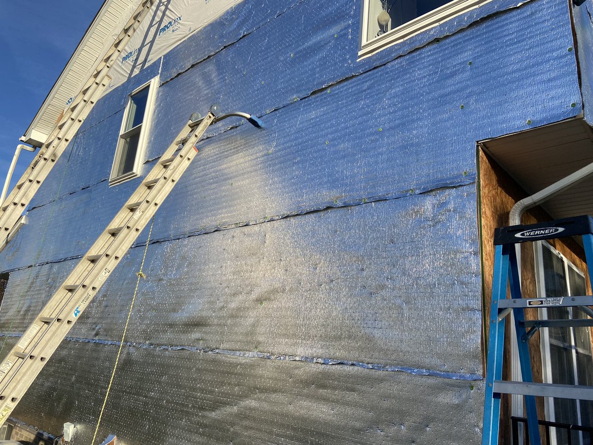 EnergyWindowLLC's tweet photo. LowE house wrap, Siding, Windows, Doors. With Energy Windows LLC During Photo Free Local Estimates 540-671-9243 https://t.co/bSAZwk43EF