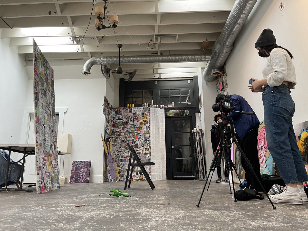 paulinavduque's tweet photo. another day shooting #368x #Documentary today there was a dog https://t.co/TG4w6Ndl5E