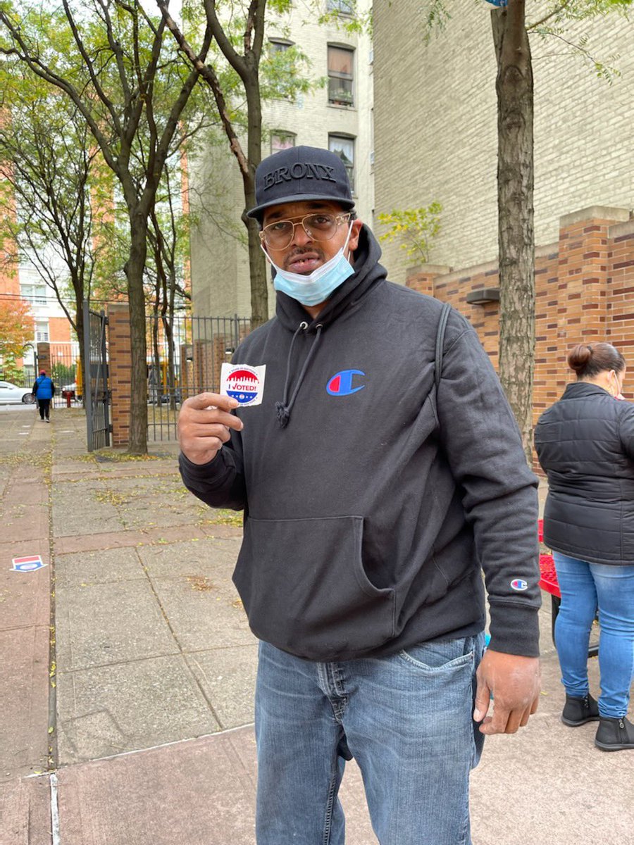 VOCALNewYork's tweet photo. We’re @VOCALNewYork and we VOTE! https://t.co/V4JDggl0Gu