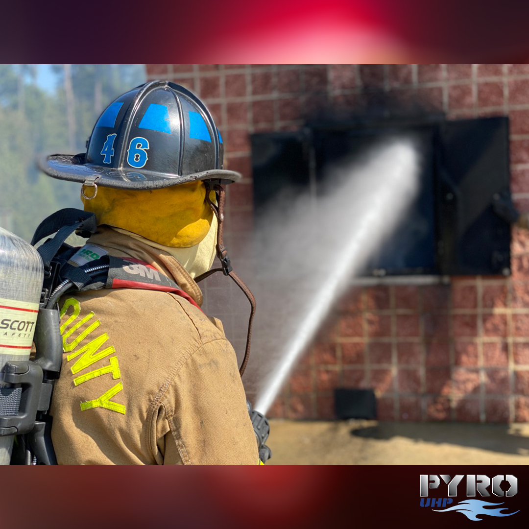pyrouhp's tweet photo. Did you know? 
🔥 UHP is a powerful 1400 psi. Low pressure is a less capable 150 psi.
🔥 UHP breaks each drop into 64 droplets
🔥 This produces 12-16 times the surface area
🔥 This multiplies the fire extinguishing power
Request a quote: https://t.co/oWacpo3Lzv https://t.co/ApY6TFn5OU