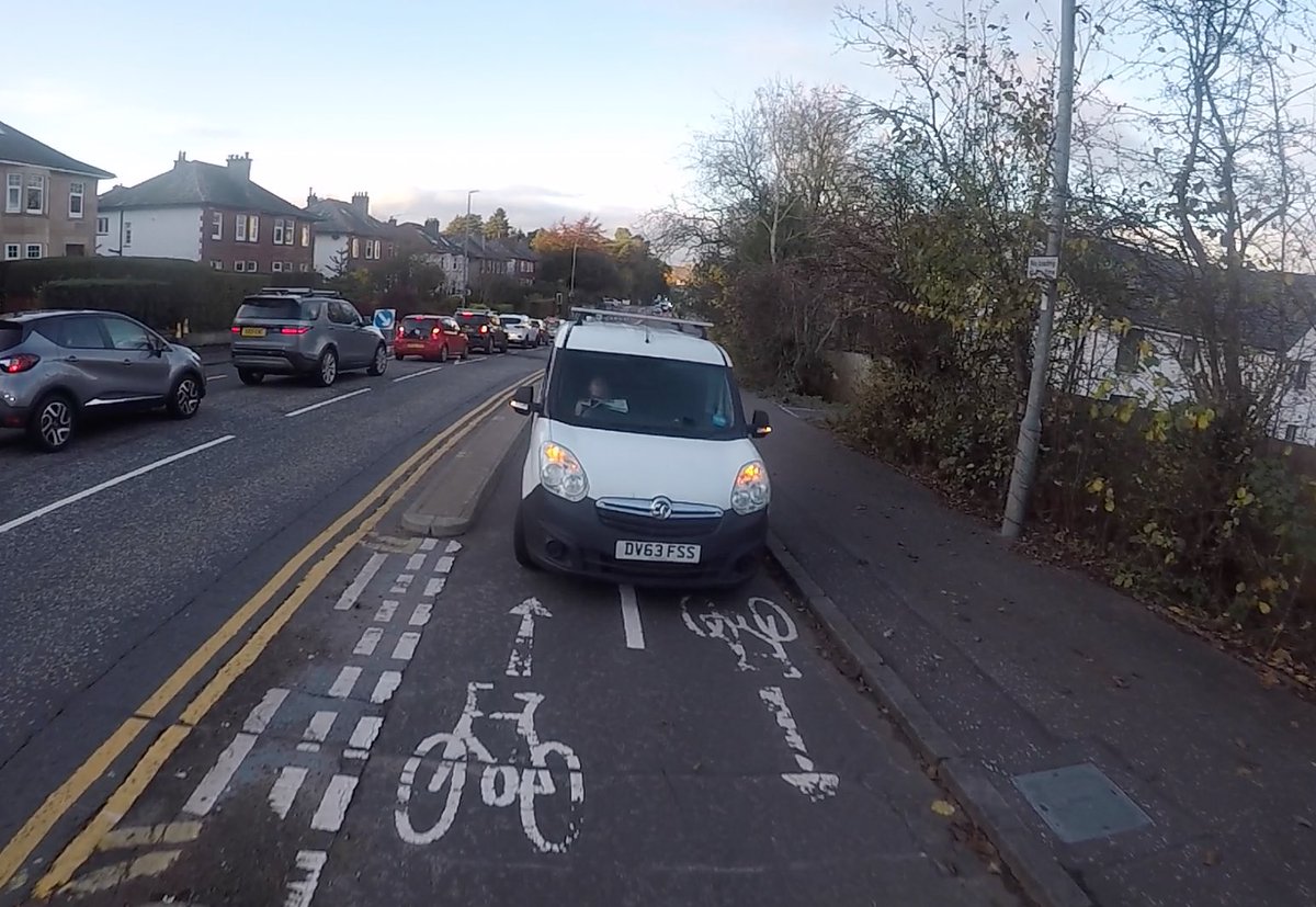 kennymunro's tweet photo. Tonight’s adventures on the #bearsway Chap had broken down but managed to miraculously keep going until he was completely blocking the cycle path. Helped him push it so it was half on the pavement meaning bikes could get past &amp; left enough space for pedestrians @bearswayfriends https://t.co/v6NA1R24JY