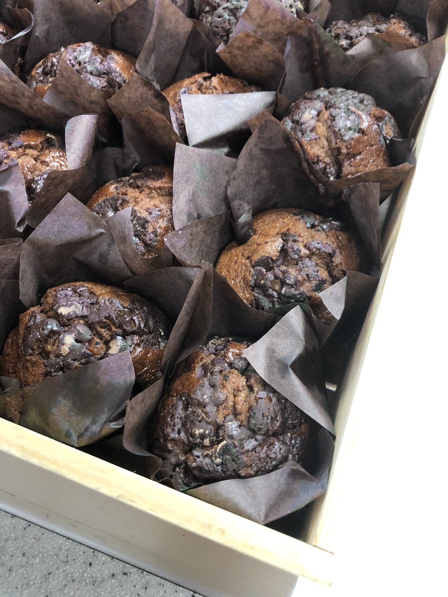alisonryan2018's tweet photo. There was great excitement @CrosfieldsNews Senior Cafe today as we started the “great reveal” 👀😋 more to follow 🍽🥙🍅🥑🥕….@Thomas_Franks_ https://t.co/XyBCVeIezQ