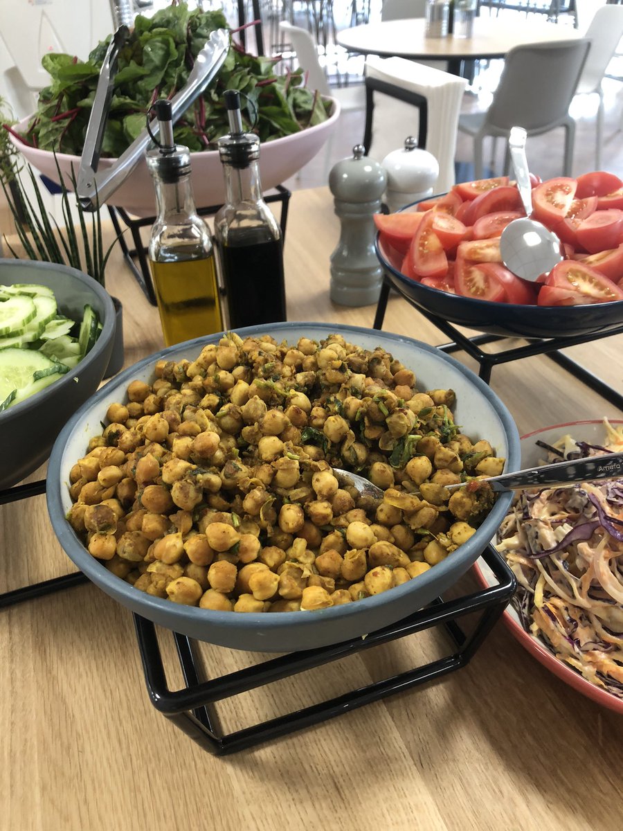 alisonryan2018's tweet photo. There was great excitement @CrosfieldsNews Senior Cafe today as we started the “great reveal” 👀😋 more to follow 🍽🥙🍅🥑🥕….@Thomas_Franks_ https://t.co/XyBCVeIezQ