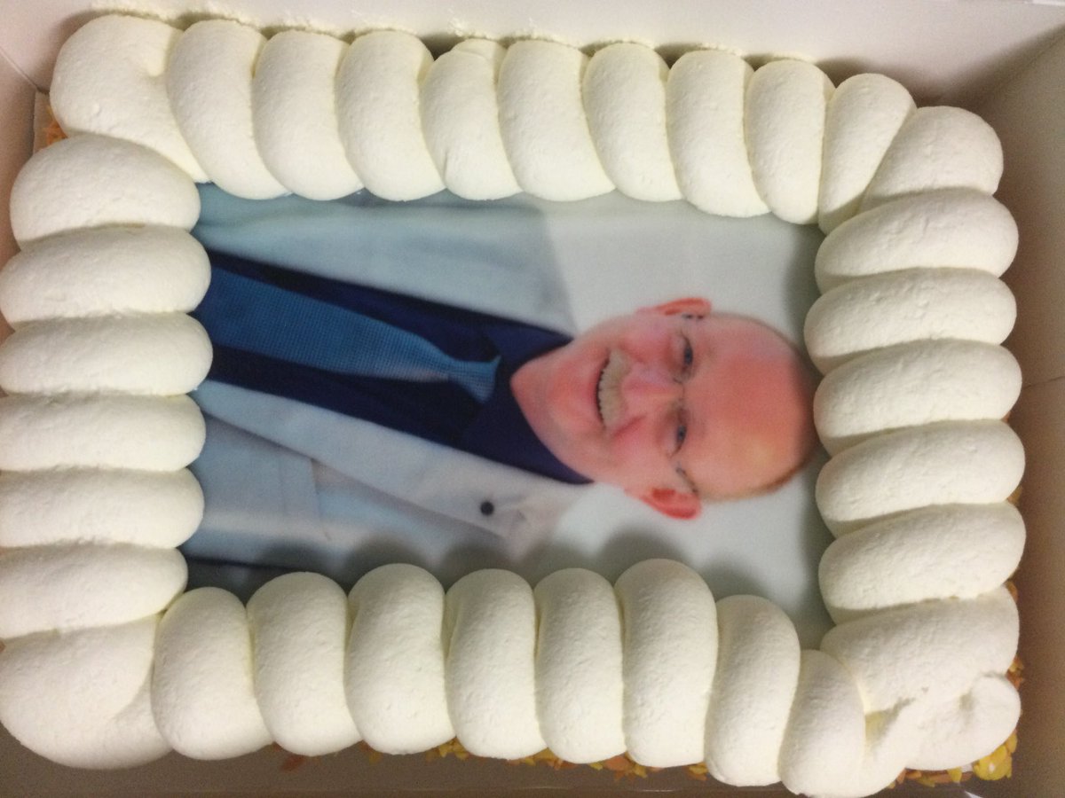 Om half acht begint de vergadering waarin burgemeester Smid herbenoemd wordt. U kunt via de website mee kijken