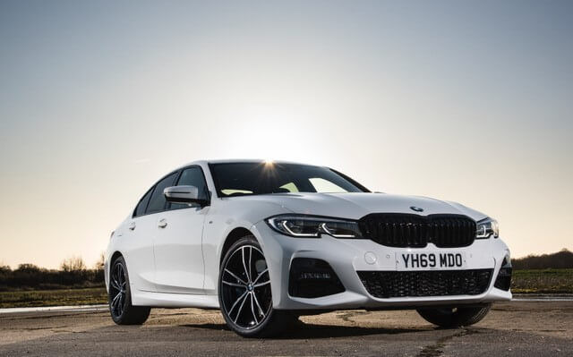 CarLeasingLtd's tweet photo. If you're a full-octane petrol head or simply need to satisfy your commuting needs, it’s hard not to be influenced by the number of attractive EV's on the market.

Check out the hottest 10 vehicles with low emissions right now in our latest blog... 👉  https://t.co/snXAlPohts https://t.co/tMT1Dy8T4F